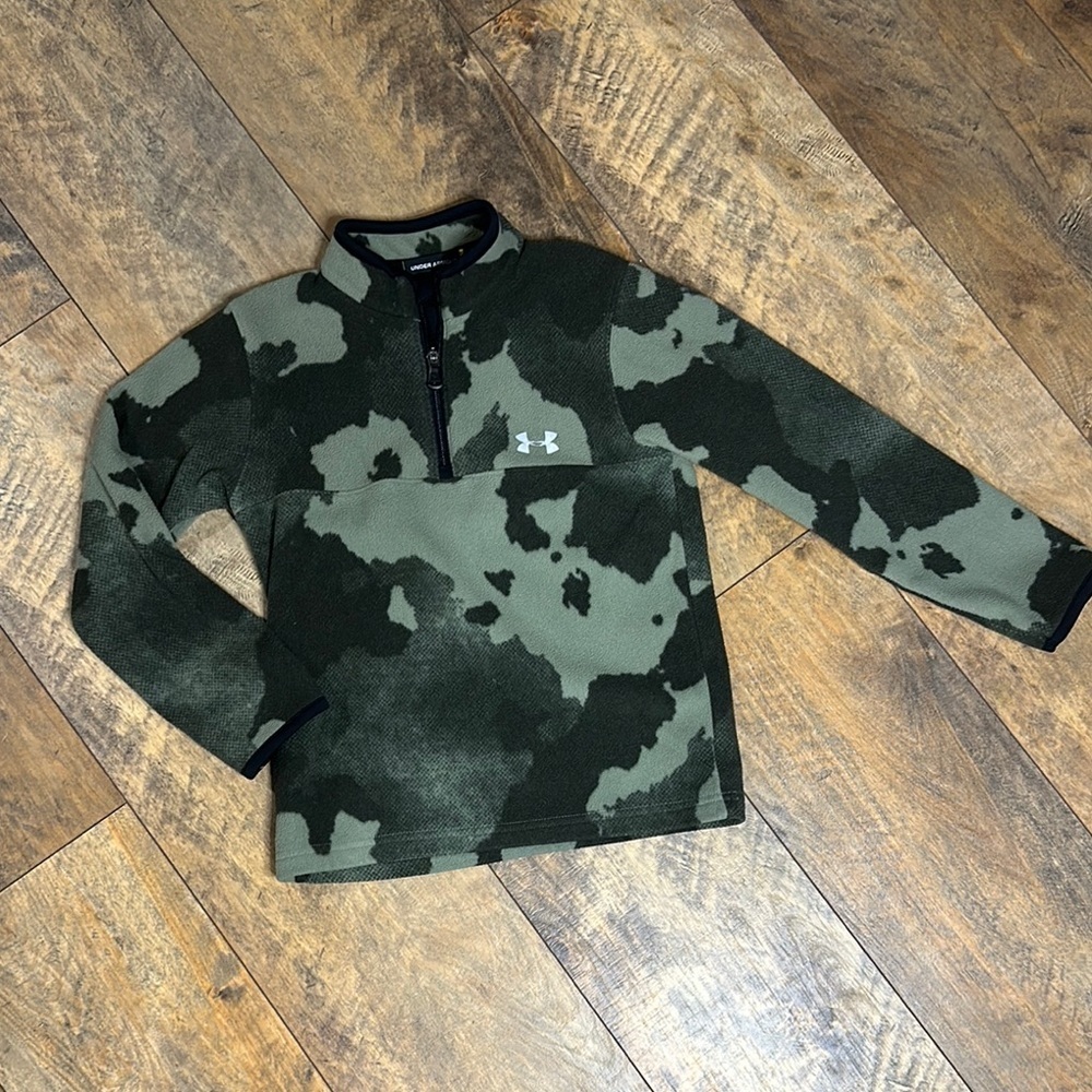 UNDER ARMOUR Camo Fleece Half-Zip Pullover, Size 7